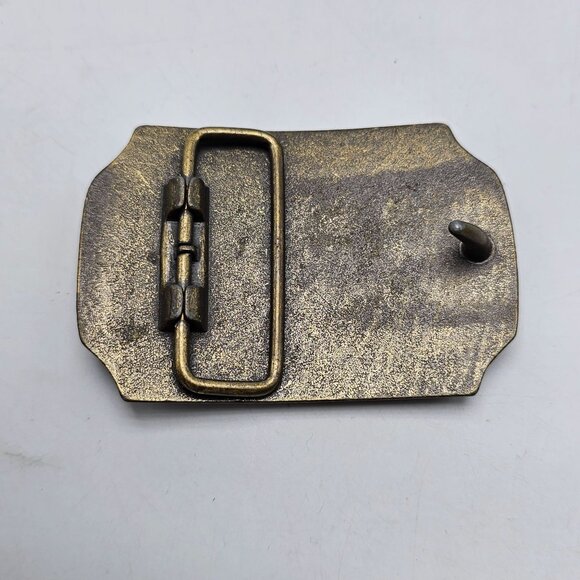 Remington Brass Belt Buckle Hunting Dog Design Hunting Collectible 3 Inches Wide - Picture 5 of 6